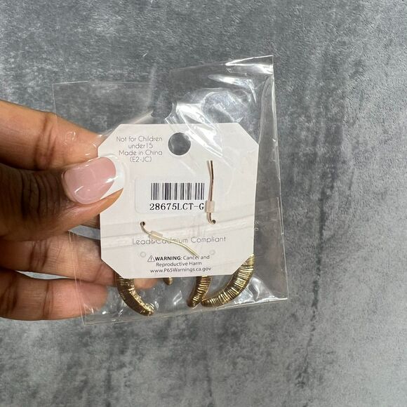 Cow Print Bull Horn Earrings w/ Turquoise Stone Boho Statement Juliet NWT - Picture 4 of 6